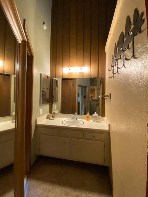 Mammoth Awesome Location-1 Min To Shuttles & Food! Toml-Cpan-11402 Apartment Mammoth Lakes Exterior foto